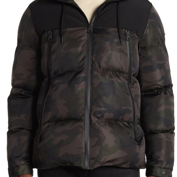 Guess Other - FLASH SALE! NWT Guess Camo Coat